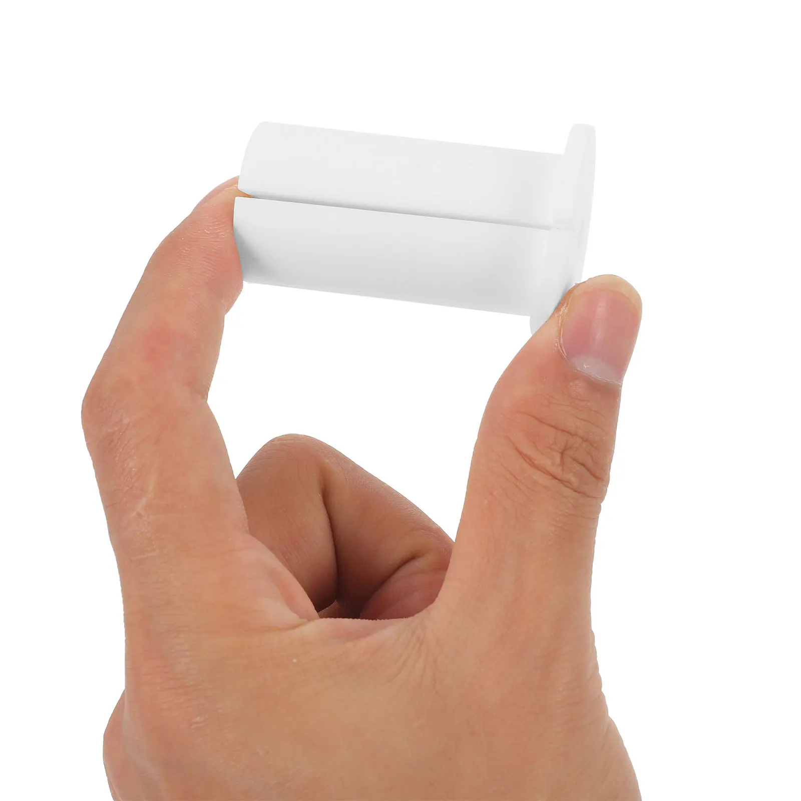 

2Pcs Cable Sleeves Silicone Wall Cable Grommets for 1-Inch Wall Hole Wire Rope Protector