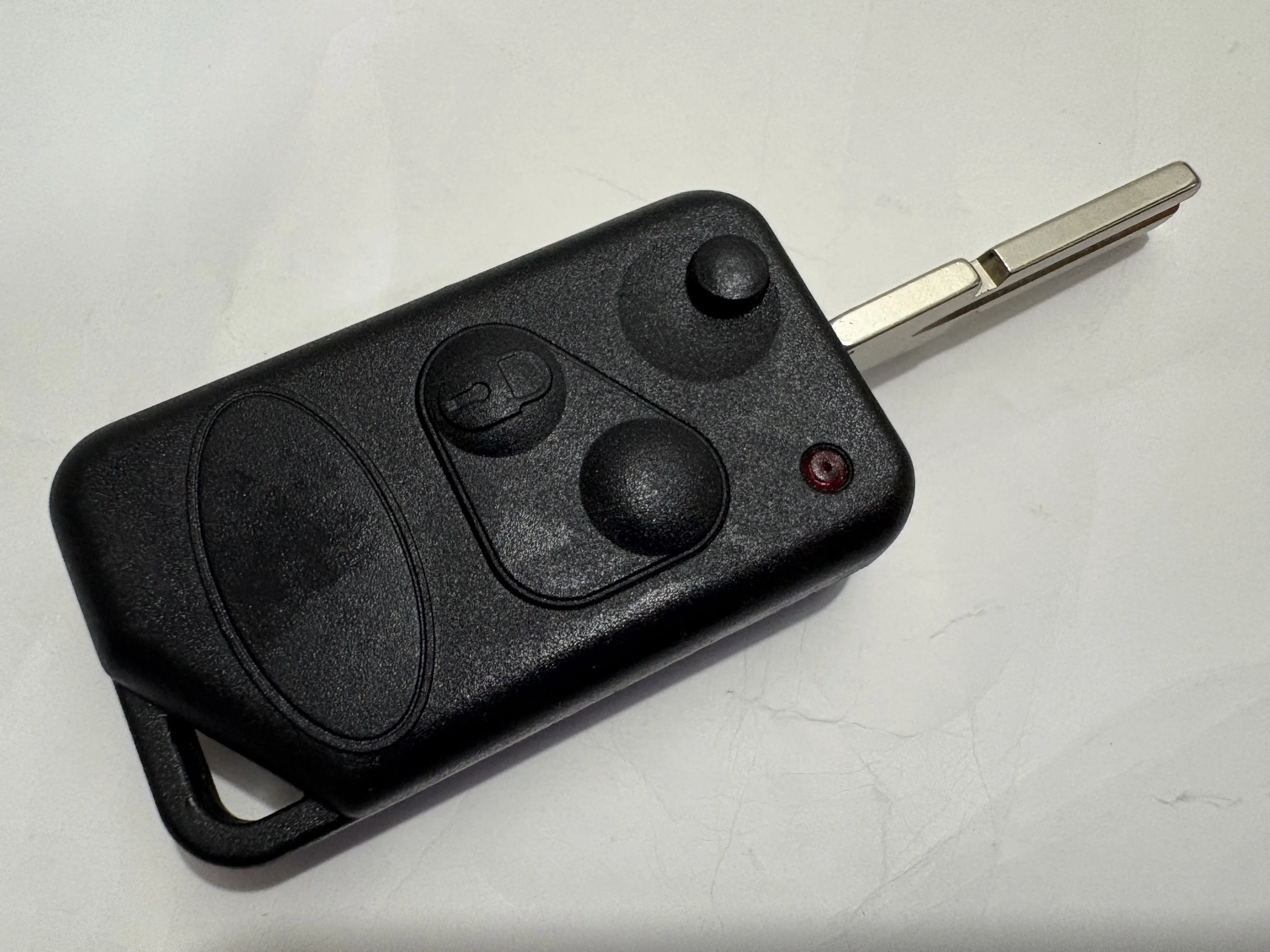 Carcasa de llave de repuesto de 2 botones, funda abatible con hoja en blanco HU58 sin cortar para LAND/RANGE ROVER P38, accesorios plegables para coche