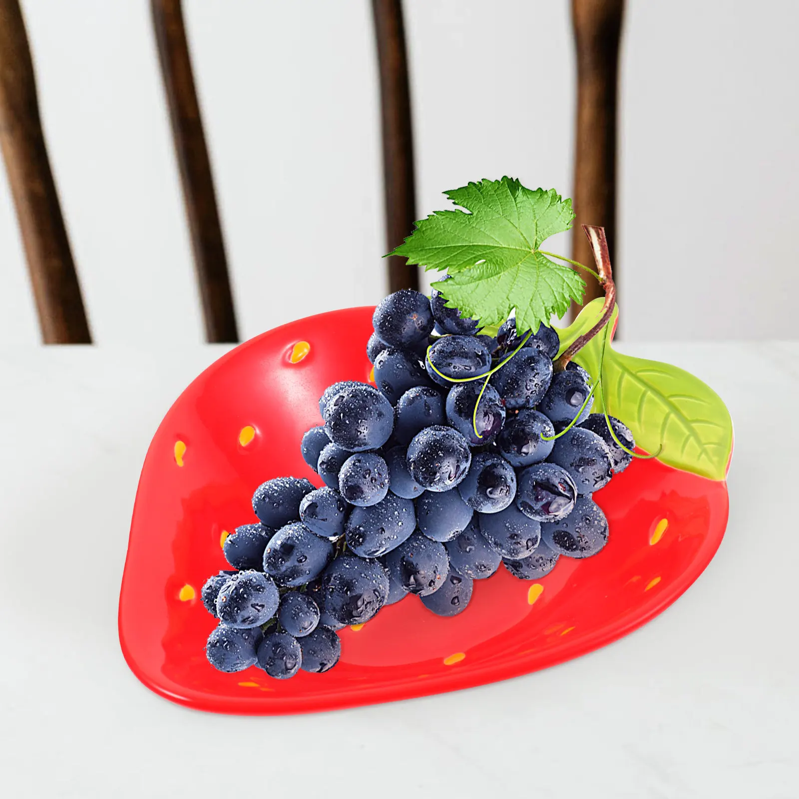 

Керамическая пиала для еды с клубничным узором, декоративная, для дома, салатница, многофункциональная, для подачи фруктов, кухонная посуда