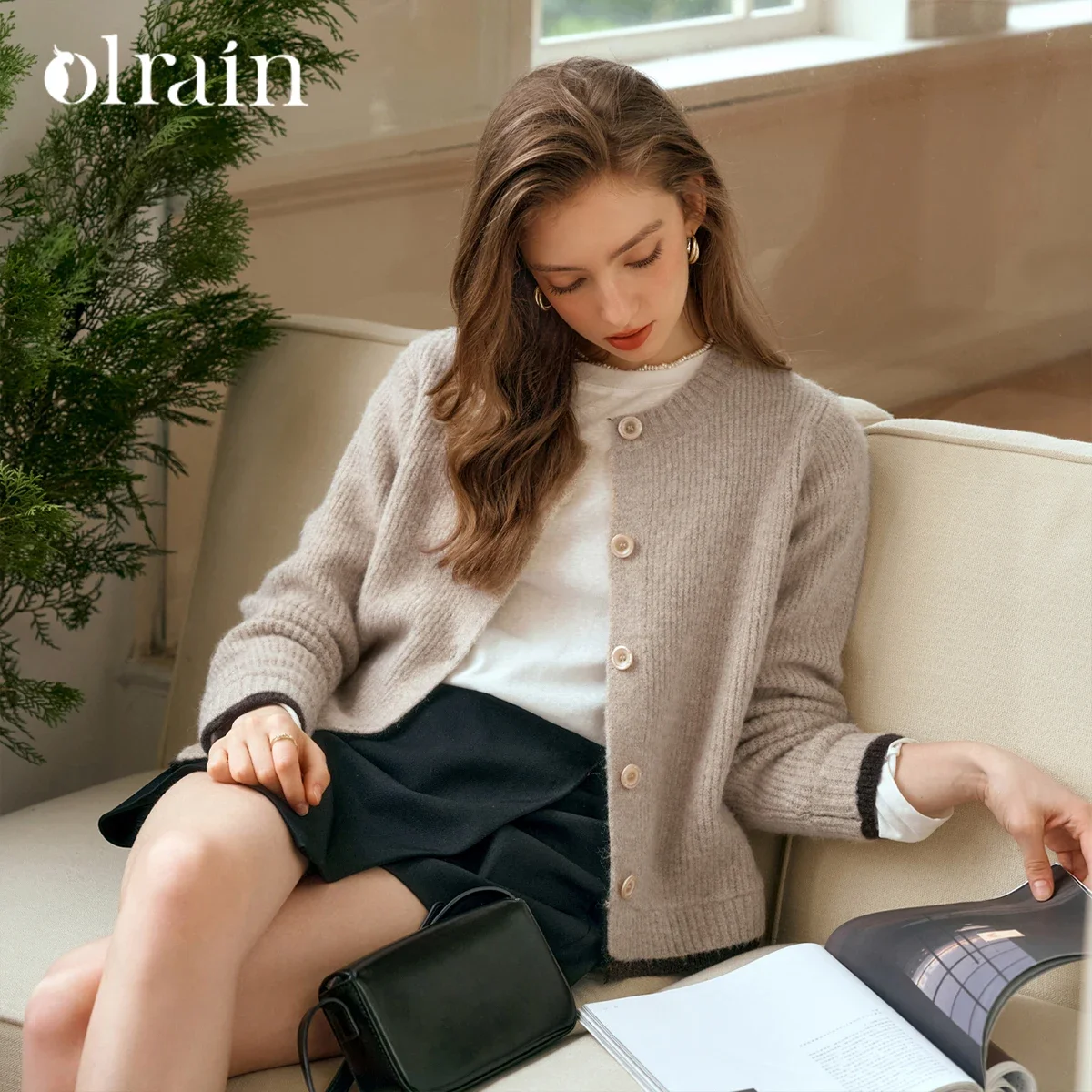 

Женский вязаный кардиган OLrain, французский стиль, весна-осень 2026, новинка, мягкий вязаный свитер, верхняя одежда для женщин E56QM93088