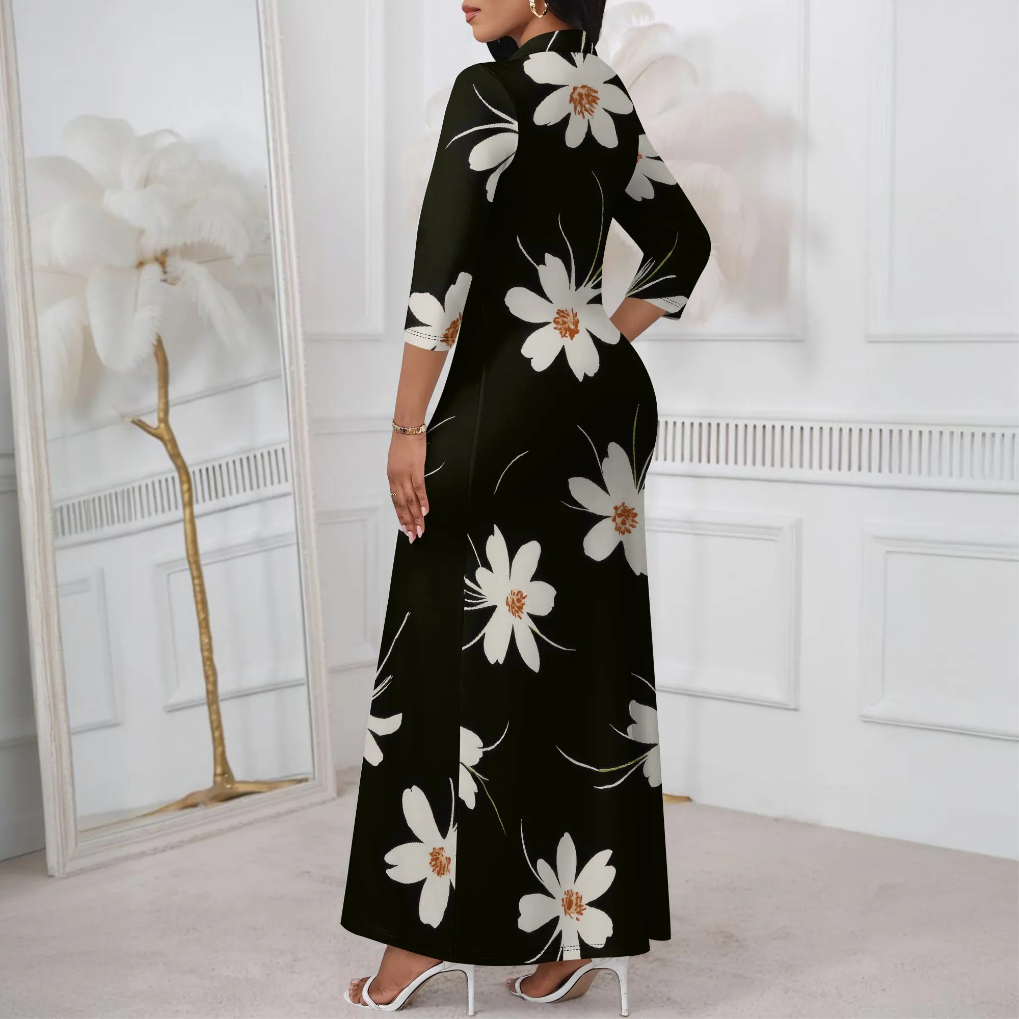 Abito lungo da donna Kawaii a maniche lunghe estivo con fiori piccoli. Abito girocollo ampio