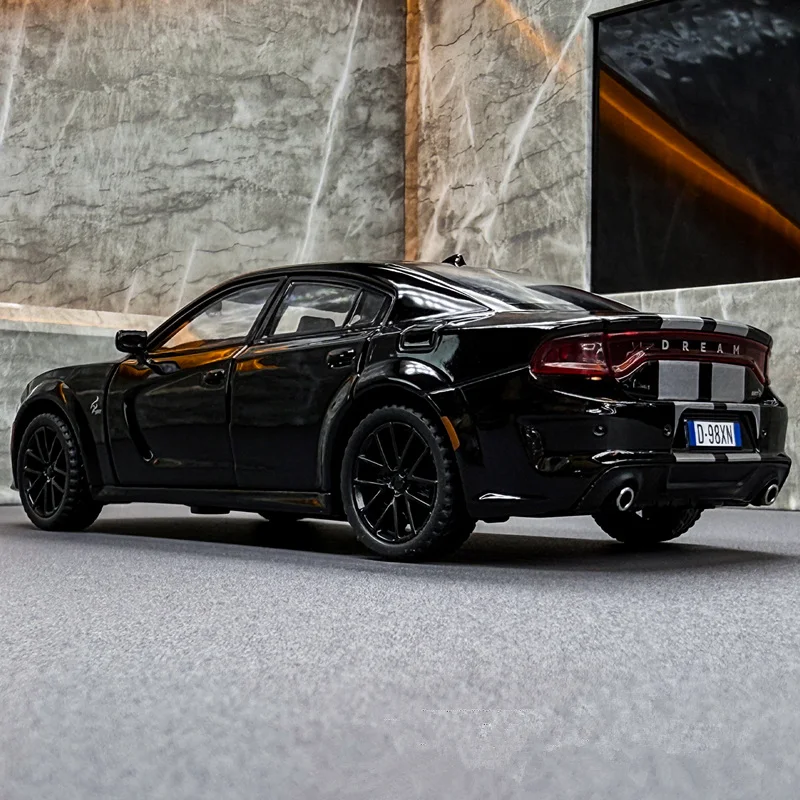 1:32 DODGE Charger SRT HellcatโลหะผสมกีฬารถDiecastกล้ามเนื้อยานพาหนะรถจําลองเสียงและแสงของเล่นเด็กของขวัญ