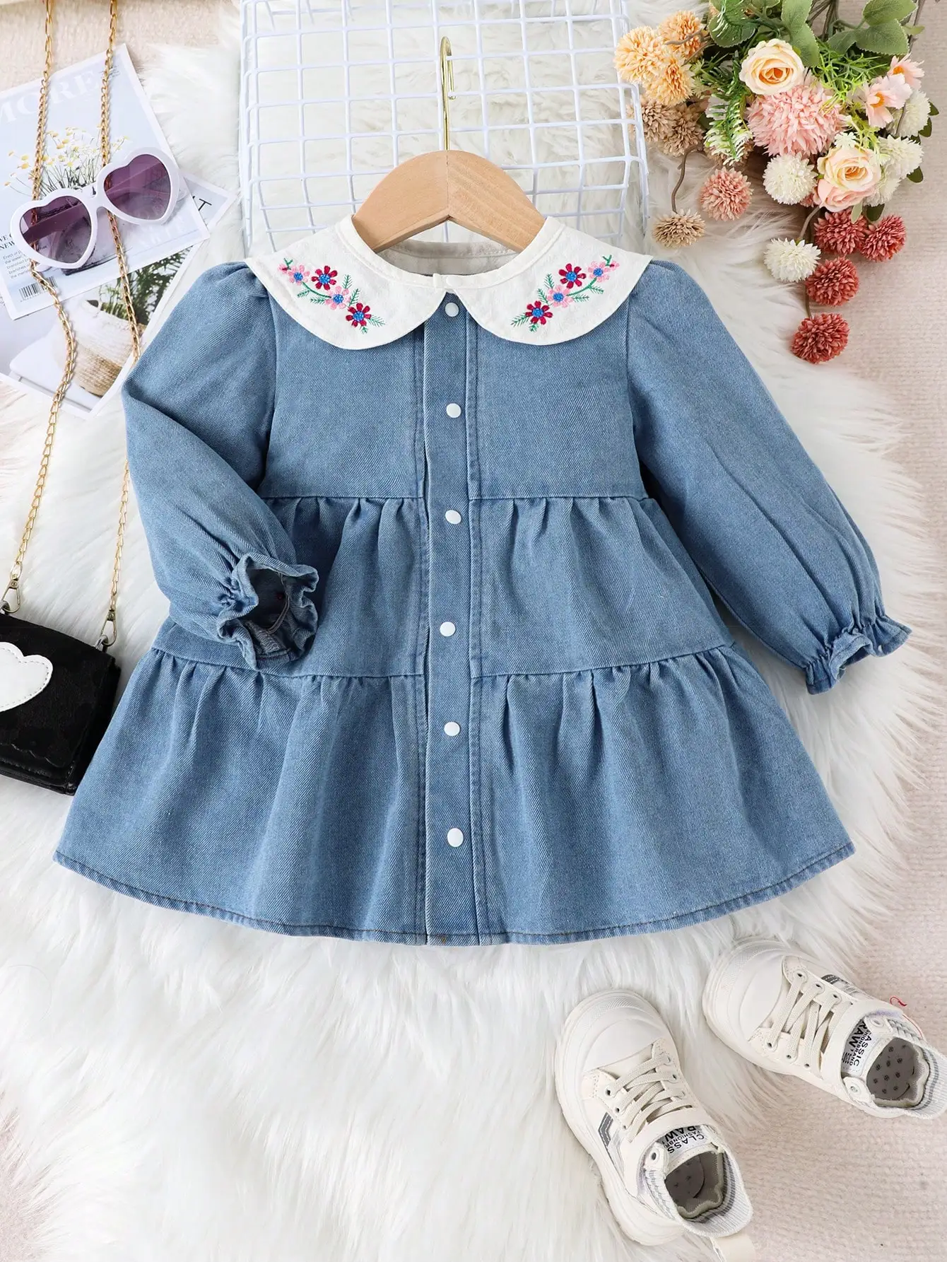 Spring And Autumn Baby Girl Fashion Leisure Holiday Out Comfortable Denim Long Sleeve Dress Flower Embroidered Collar