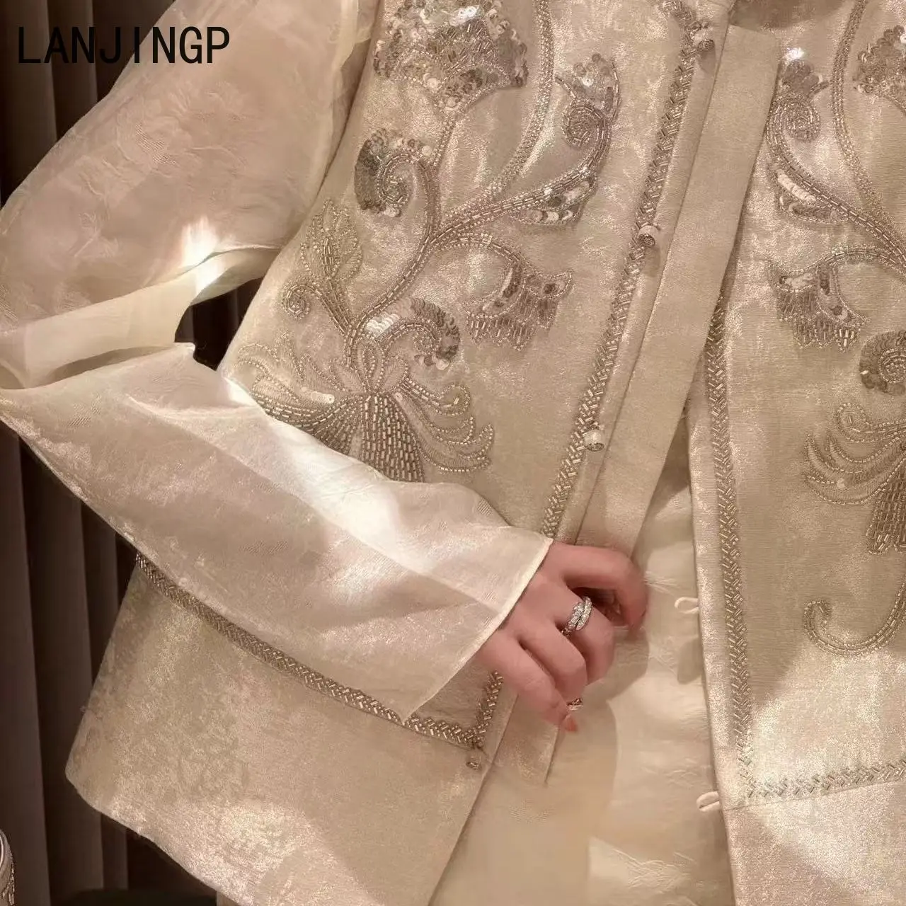 2025 high-end spring Chinese-style new beaded sequined national style vest vest French heavy industry embroidered top vest