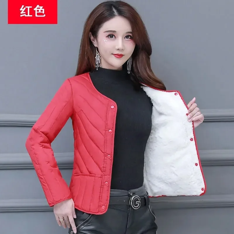 2023 Mother's Wear Winter Clothes New Cotton Add Velvet Thicken Women's Outerwear Short Quilting Cotton Clothes Ladies Jackets