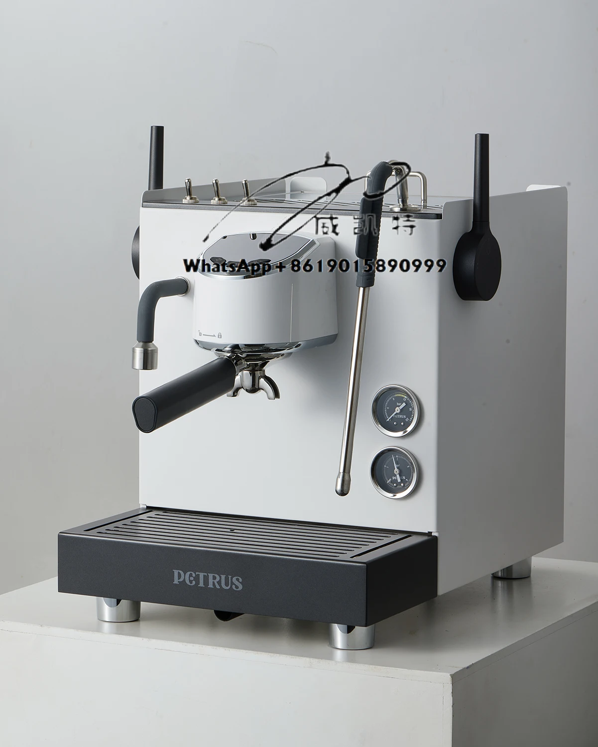 

Retro Minimalist Design Espresso Coffee Machine with Milk Frother & Programmable Settings