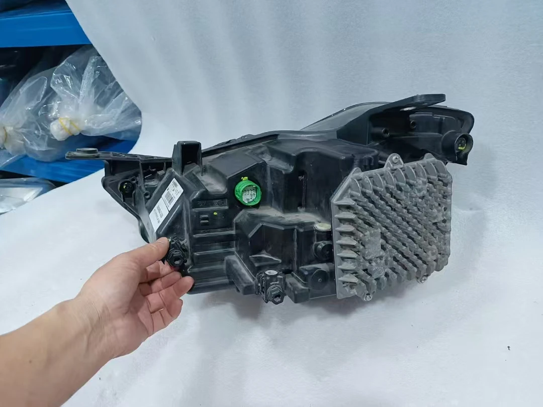 23 سنة للمصابيح الأمامية مصفوفة Geberit الأصلية المفككة مصد السيارة الأمامي مصبغة المصباح باب السيارة طقم هيكل المحرك #4