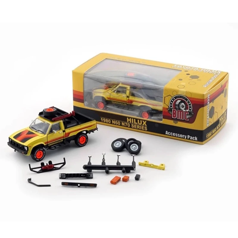 

BMC 1/64 HILUX N60 Alloy Pickup Off-Road Car model Classics Adult Souvenir Gift Hobby & Toys