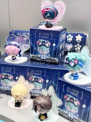 Alien Stage Free Stage Blind Box Series Mizi Sua Ivan Till Luka Hyuna Anime Figure Model Peripheral Collection Decoration Toys