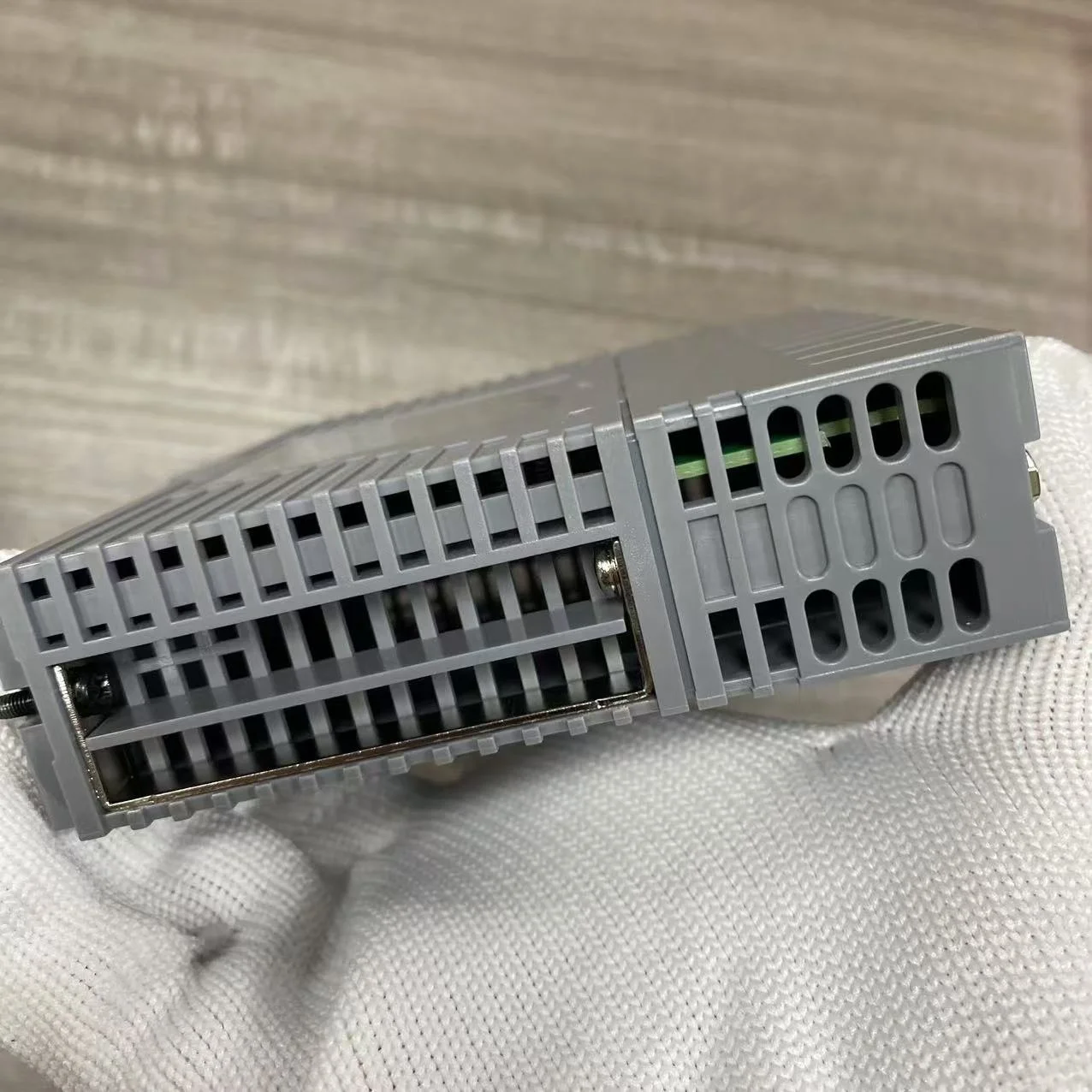 New Yokogawa ESB Bus Interface Slave Module SB401-50 Digital Module