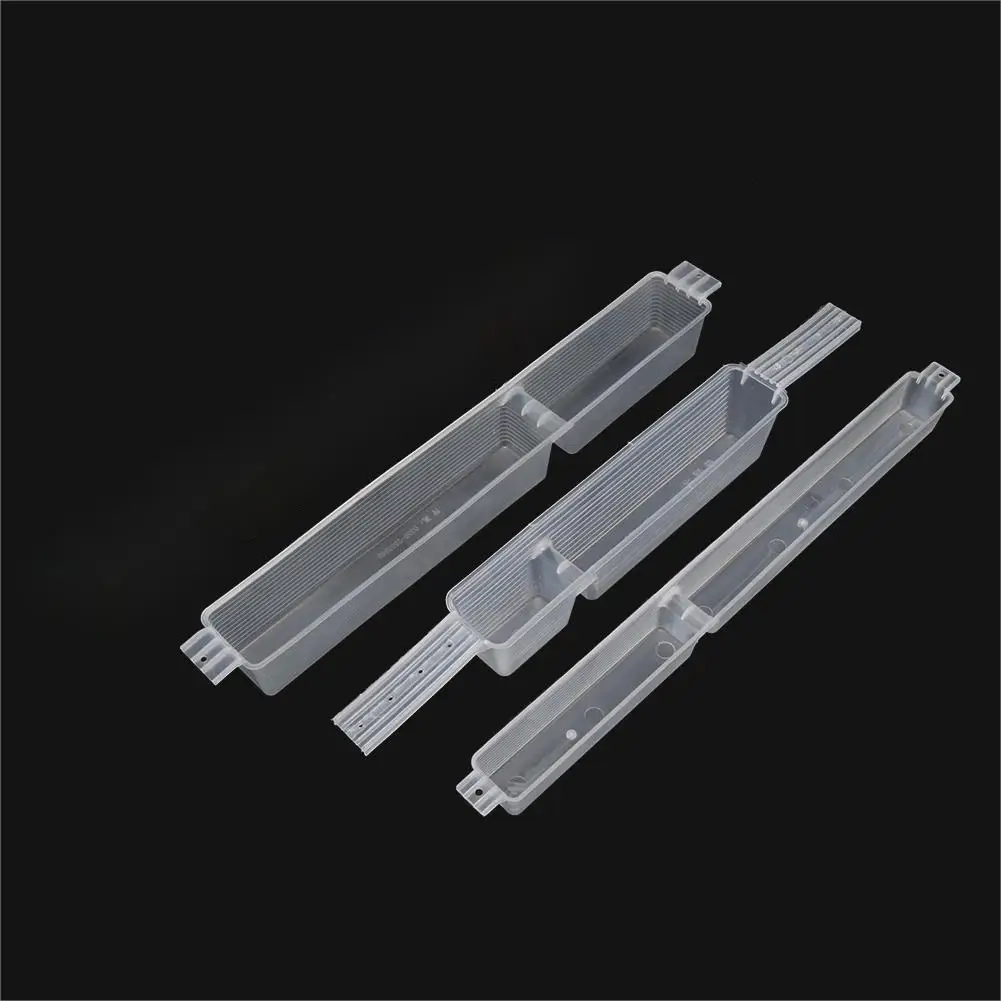 1 Pc 0.6/0.75/1.5kg Transparent Bee Feeder Beehive Trough Plastic Bee Feeding Sugar Water Box Hive Beekeeper Feeding Equipment - Image 2