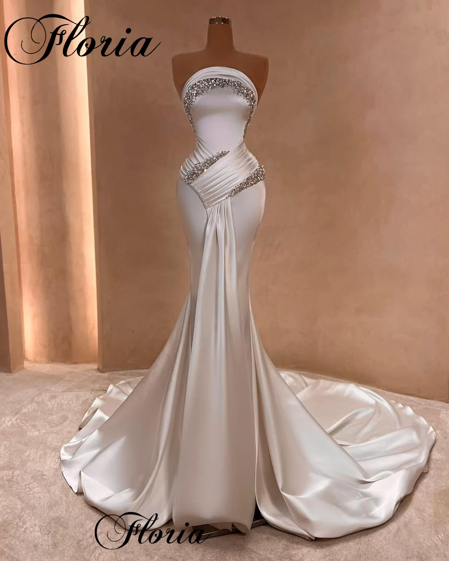 2024 New Elegant Celebrity Dresses Mermaid Strapless Wedding Party Dresses With Long Train Vestidos De Noche Engagement Gowns