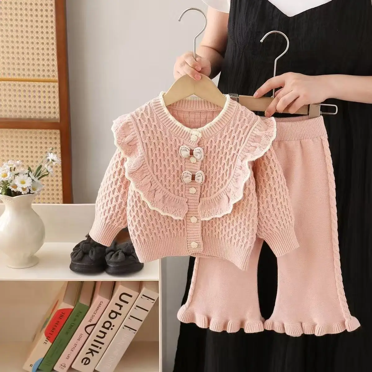 

Girls' Sweater Set Spring and Autumn 2025 New Style Children's Knitted Bow Cardigan+Pants Two Piece Set 80-130cm