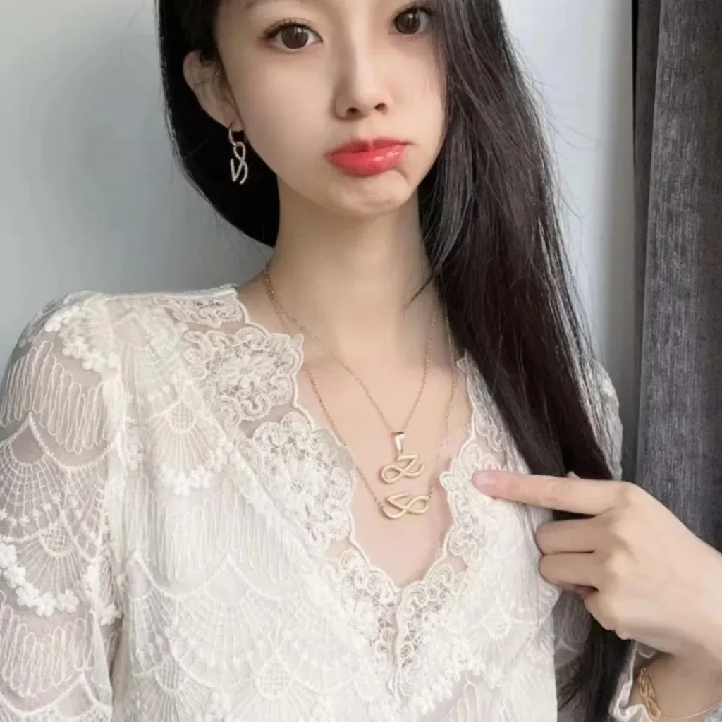 Kpop Idol JK Golden Logo Collier et Bracelet, Accessoires de Mode Coréenne, Bijoux