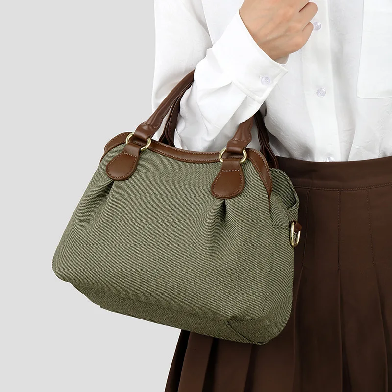 

Bag 2026 Casual Large Capacity Mid-Aged Women's Crossbody Bag Stylish and Versatile Commuting Handbag