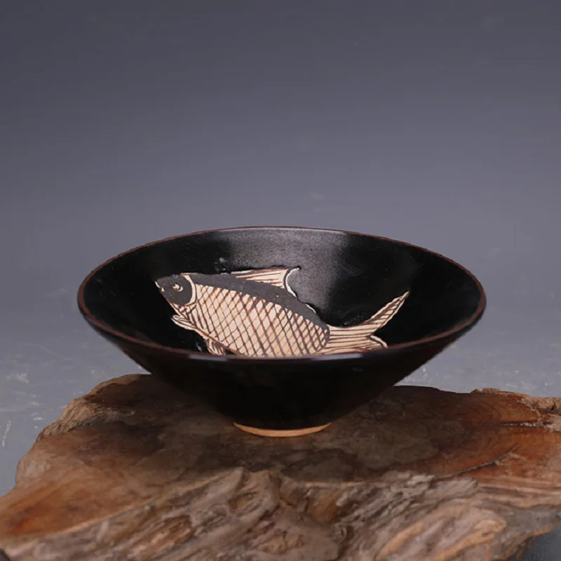 Chinese traditional ceramic black glazed color painted fish patterned bowls tea cups antique porcelain collectibles handicraft