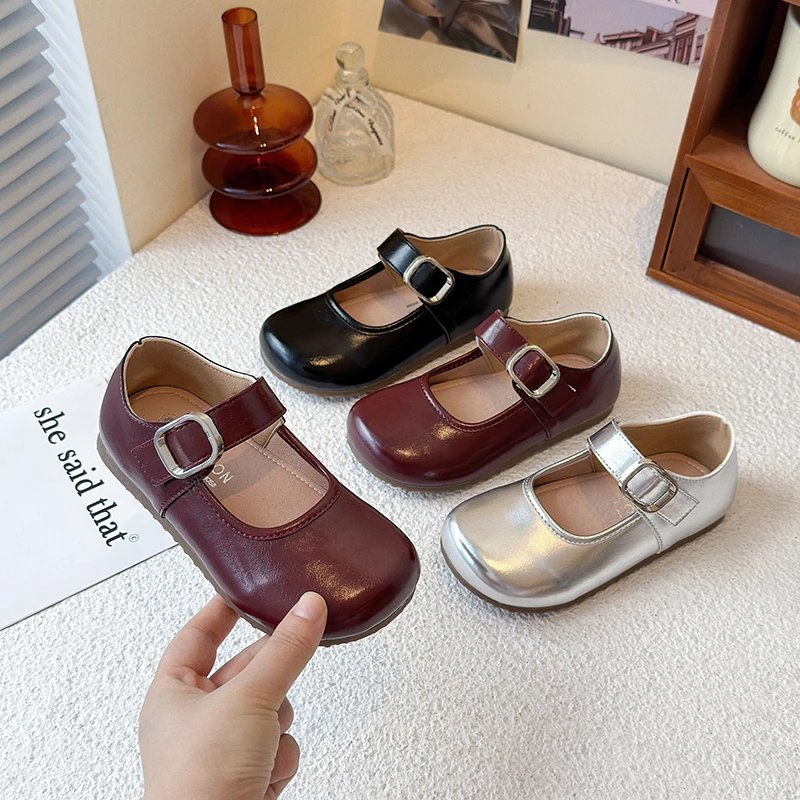 

Autumn Kids Leather Shoes Simple School Girls Fashion Causal Catwalk Shoes Versatile Princess Solid Color Children Flat Shoes