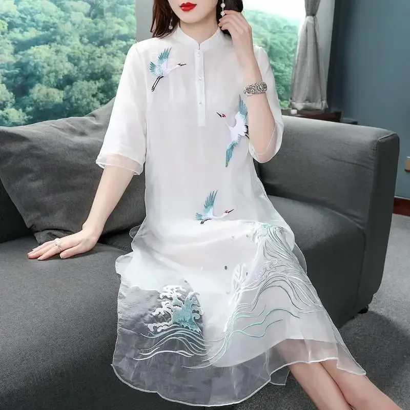

Chinese traditional chiffon cheongsam vestidso vintage embroidery evening party dress oriental loose half sleeve qiapo dress