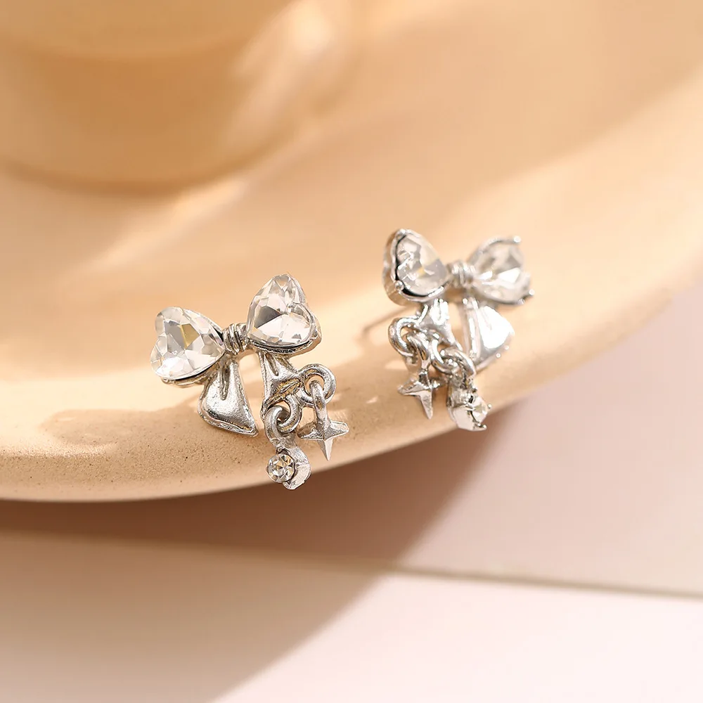 1Set New Light Luxury Fashionable and Cool Style Sparkling Diamond Double Layer Butterfly Knot for Women's Temperament Earrings