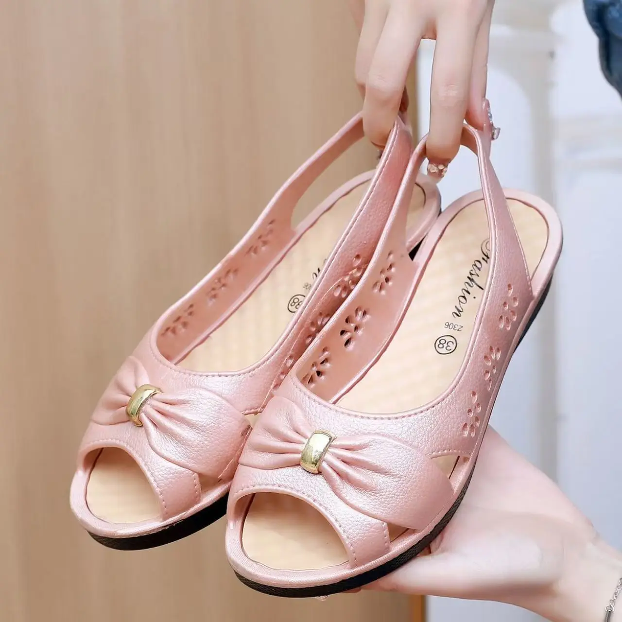 

2024 New Women's Summer Open Toe Hollow Flat Sole Sandals Soft Sole Non Slip Slip On Outdoor Beach Sandals Elderly Sandals