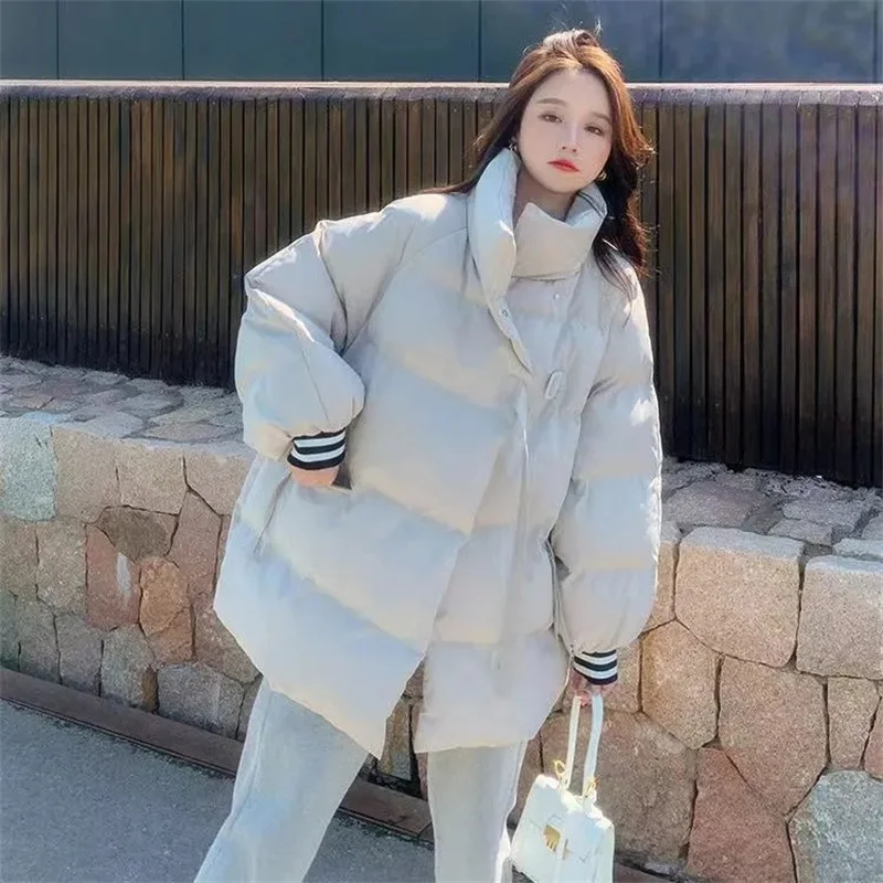 

Короткие и толстые хлебцы для женщин, зима 2025, новый корейский стиль, свободная хлопковая куртка для студентов, пуховая хлопковая куртка, черный, бежевый