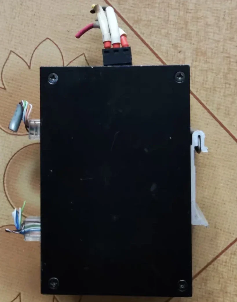 Second-hand EDS-108 industrial grade switch 8100 megabit port, non-network management type 4