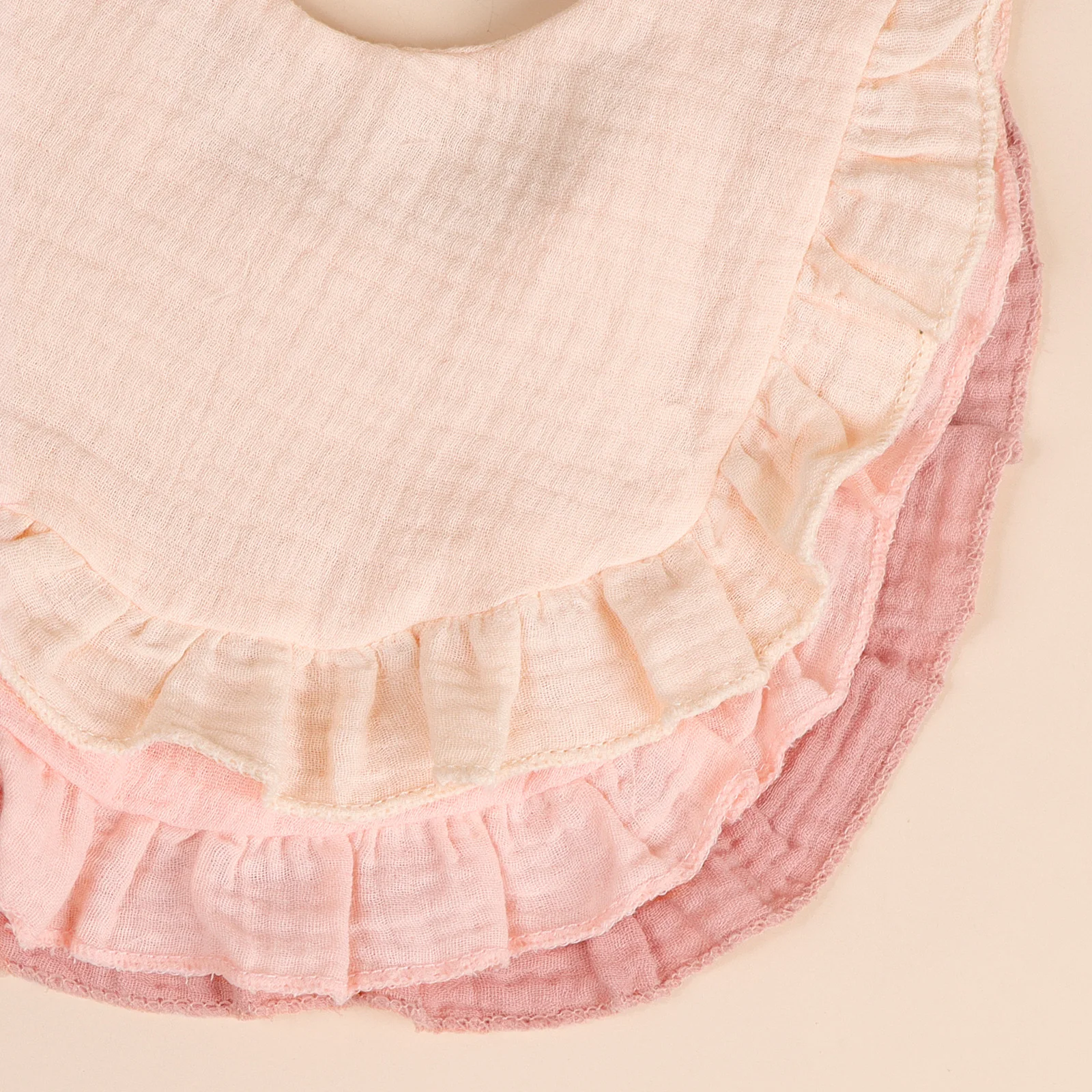 3 قطعة الصلبة الوليد القطن كشكش المرايل مجموعة الاطفال تغذية لعابه المرايل طفل لطيف منشفة لعاب الأطفال رائجة البيع الطفل ملابس تجشؤ اكسسوارات