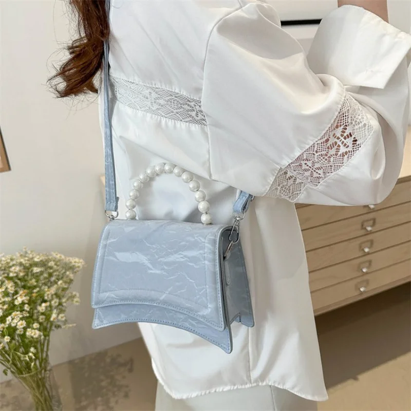 

Sophisticated Women's Handbag Made Of PU Leather Boasting Paris High-End Lasting Lightweight Soft Commuter Daily Design​