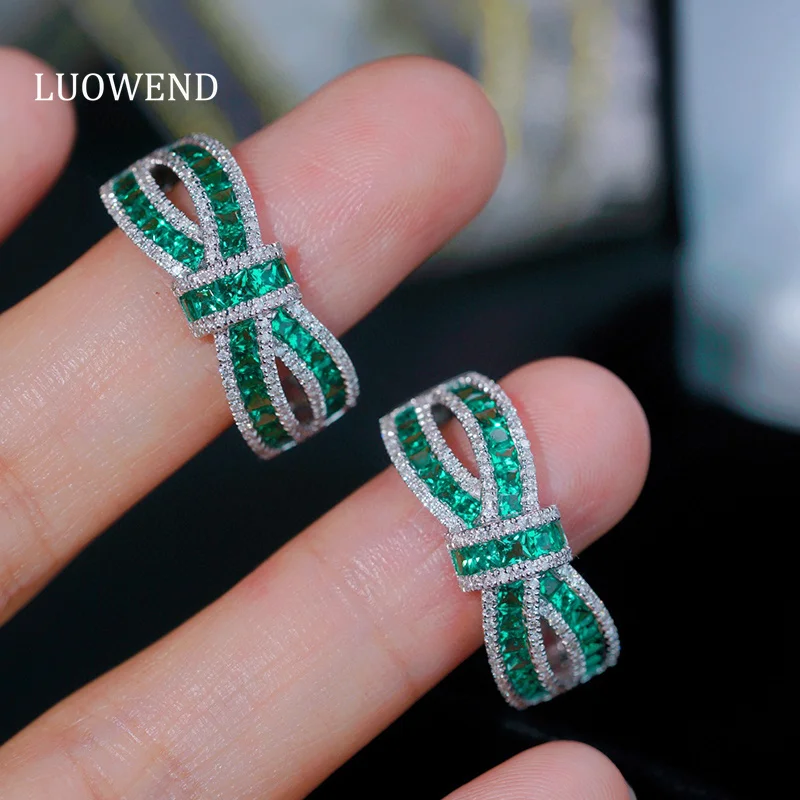 LUOWEND 100% 18K White Gold Rings Fashion Cross Shape Shiny Diamond Natural Emerald Ring for Women High Party Jewelry