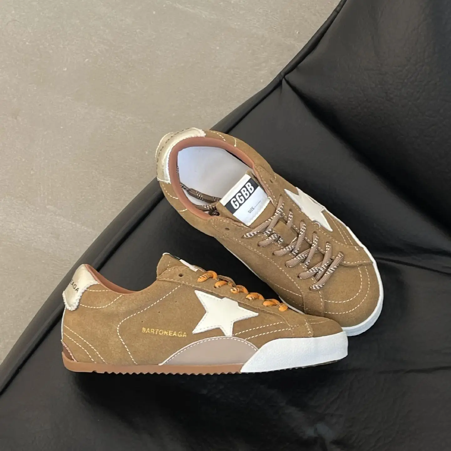 Zapatos interiores de cuero genuino para mujer, calzado Retro con estrella frotada, estilo antiguo y sucio, parte superior de piel de cerdo, zapatos atléticos informales