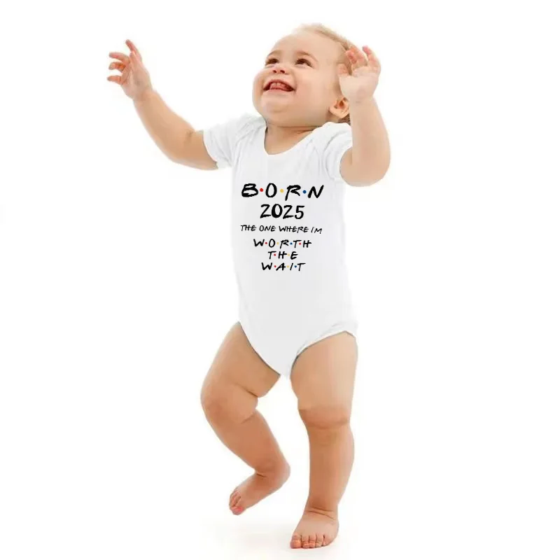 Pregnancy Announcement Born in 2025 Baby Bodysuit Baby Coming Soon Gift Newborn Baby Romper Baby Pregnancy Reveal Clothes