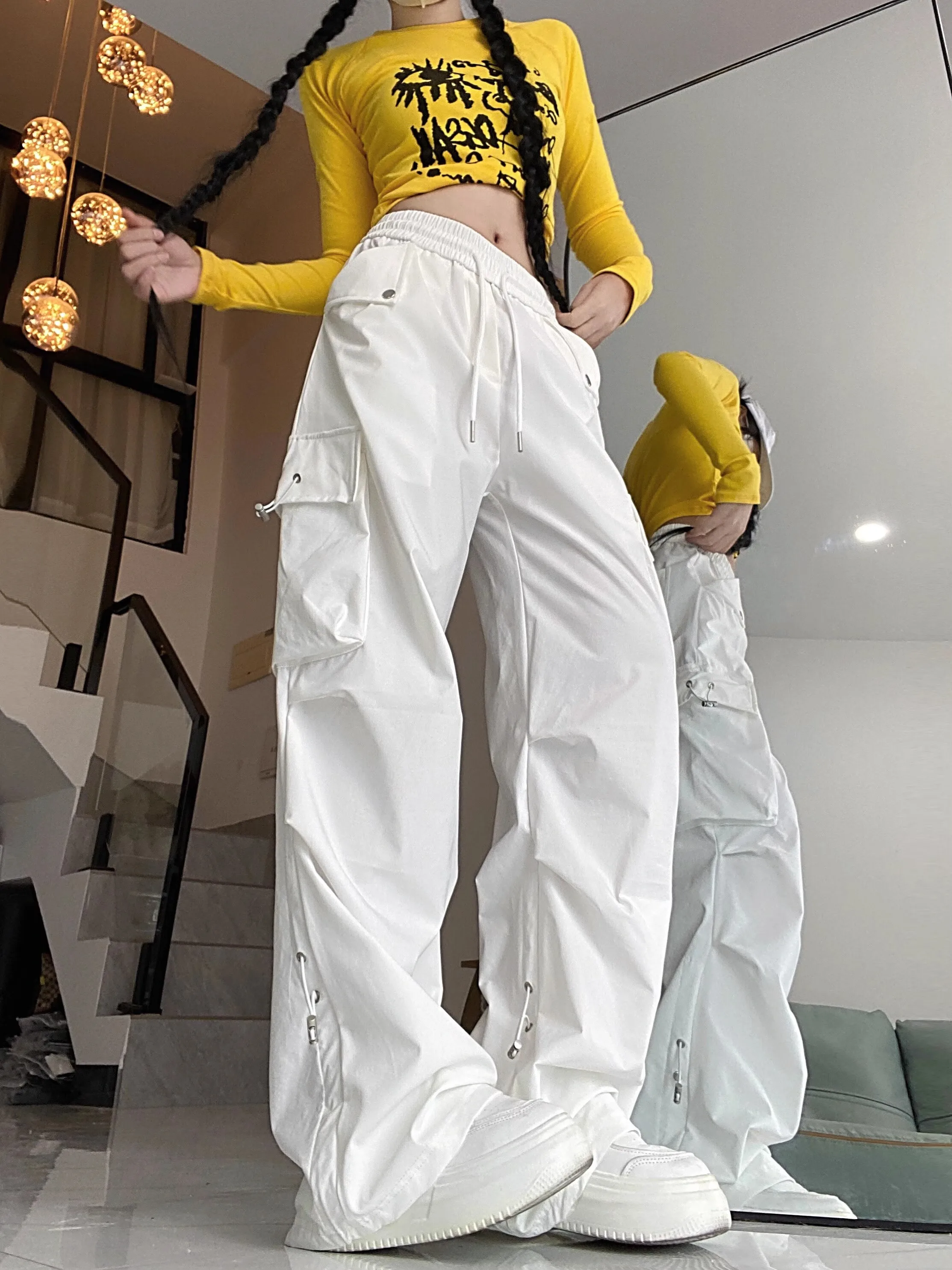 Pantaloni da lavoro a pieghe a vita alta Pantaloni casual da donna bianchi estivi coreani High Street Hip Hop dimagranti alla moda