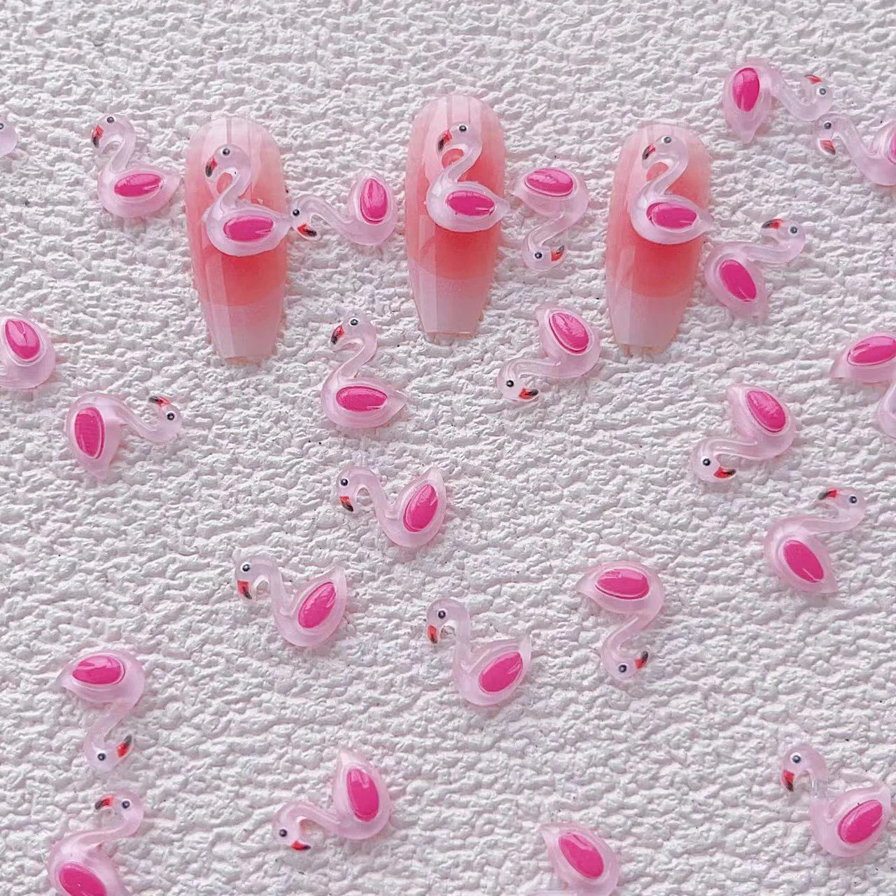 

20pcs Pink Bird Nail Charms Cute Cartoon Nail Resin Ice Transparent Bird DIY Nail Art Decoration 3D Manicure Design Accessories