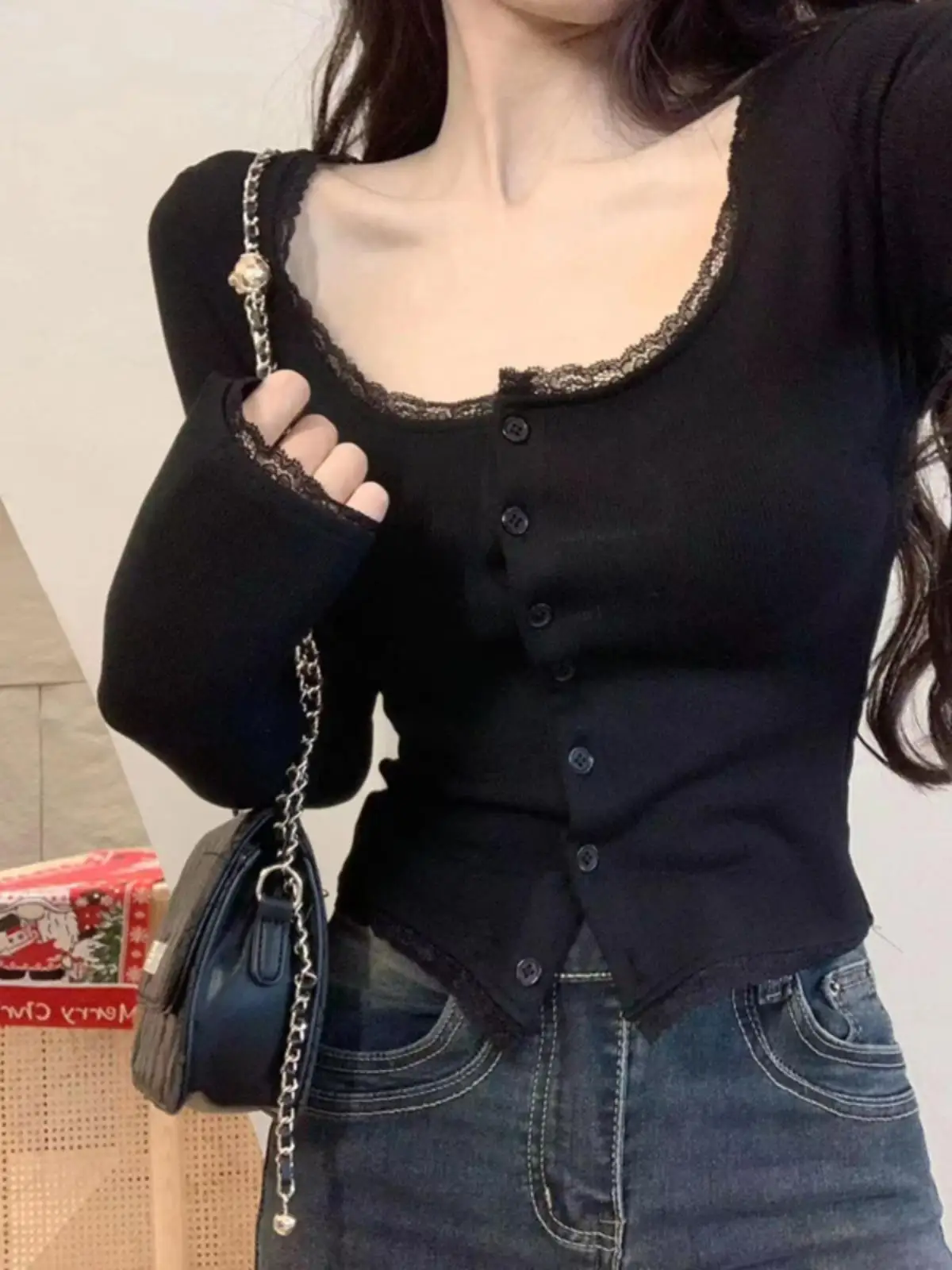 بلوزة نسائية أنيقة بأكمام طويلة وياقة مربعة مع تطريز دانتيل، تصميم كوري للارتداء اليومي بلون واحد لفصلي الربيع والخريف #1