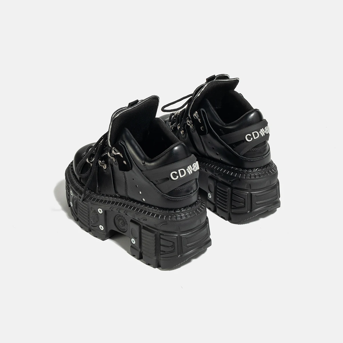 Gothic Dark Platform Dikke Onderkant Punk Metal In Hoogte Toenemende Leren Kleine Rock Veterschoenen Klinknagelschoenen Voor Dames