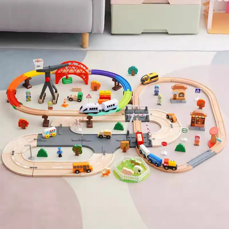 Wooden Railway Trac…