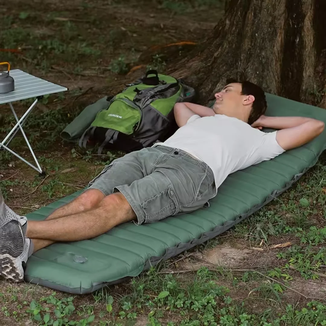 Outdoor Inflatable Camping Mats Air Cushion with Pillow Outdoor Tourist Sleeping Pad Self-Inflating Mattress for Hiking Climbing