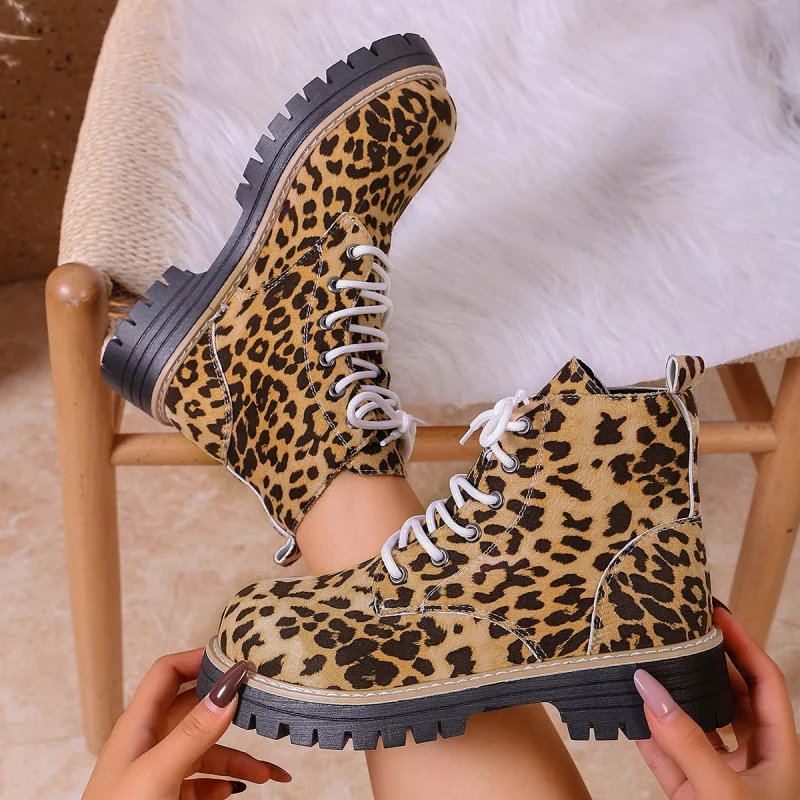 

Women's Leopard Print Boots2025Autumn and Winter New Fashion British Style Versatile Elegant Lace-up Chunky Heel Single Shoes