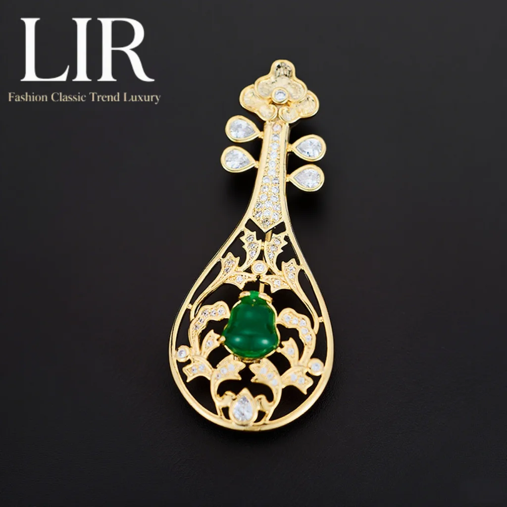 broche-pipa-classique-de-style-chinois-lir-design-creux-incrustation-de-zircon-aaa-2-couleurs-classiques-elegance-intemporelle