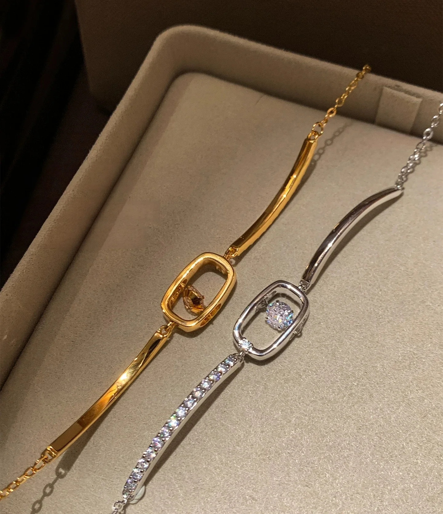 Fashion Rotatable Zircon Watch - Unique Jewelry Watches ulasan dan harga