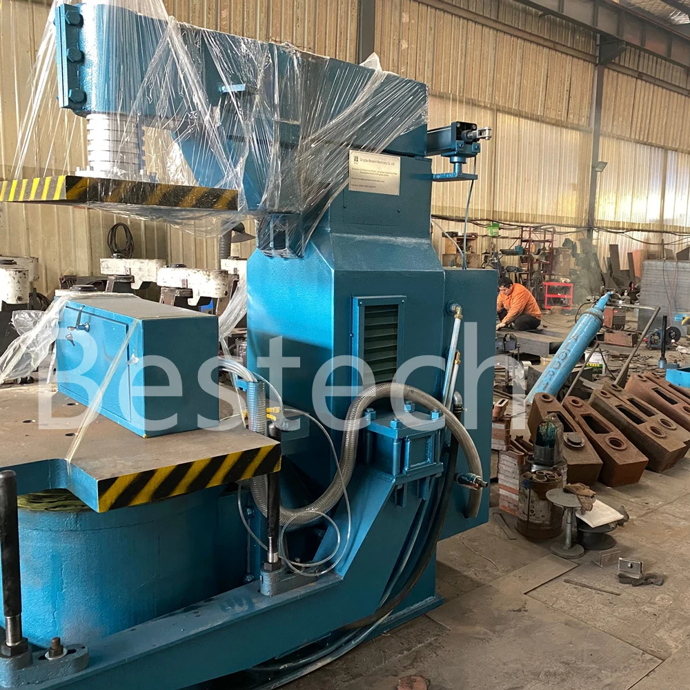 Castings Production Jolt Squeeze Green Sand Molding Machine