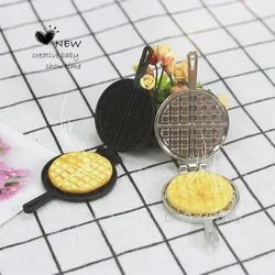 Dollhouse Mini Waffle Mold Miniature Food Play Creative Model for Dollhouse Kitchen Furniture Decorative Accessories