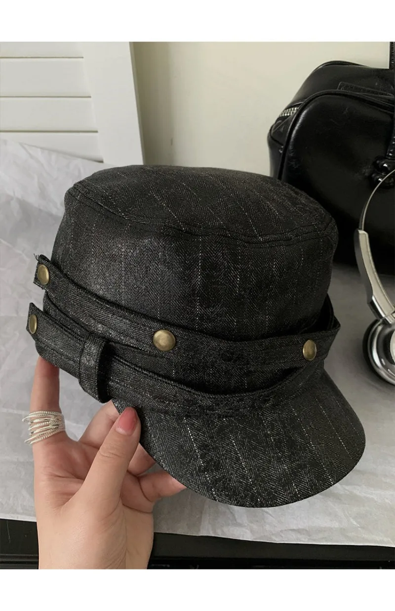 Koreanischer Retro-Stil Gestreifter Schwarzer Flacher Reiterhut für Damen, Neuer Herbst-Temperament-Vielseitiger Baskenmützen-Stil mit Weicher Krempe, Newsboy-Kappe – Detail 7