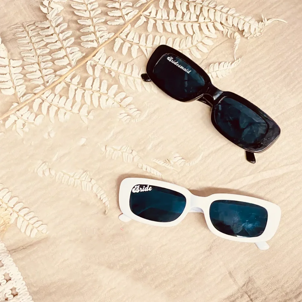 Y2K Brautjungfern-Sonnenbrille, Sonnenbrille, Braut, 1990er Jahre, rechteckige Brille, Junggesellenabschied, Braut, Strand, Flitterwochen, Brautparty – Detail 5