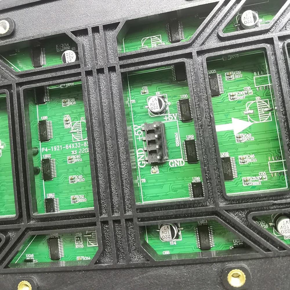 P4 Full Color LED Display Waterproof 256×128mm 64×32pixel 1/8Scan Hub75 led screen