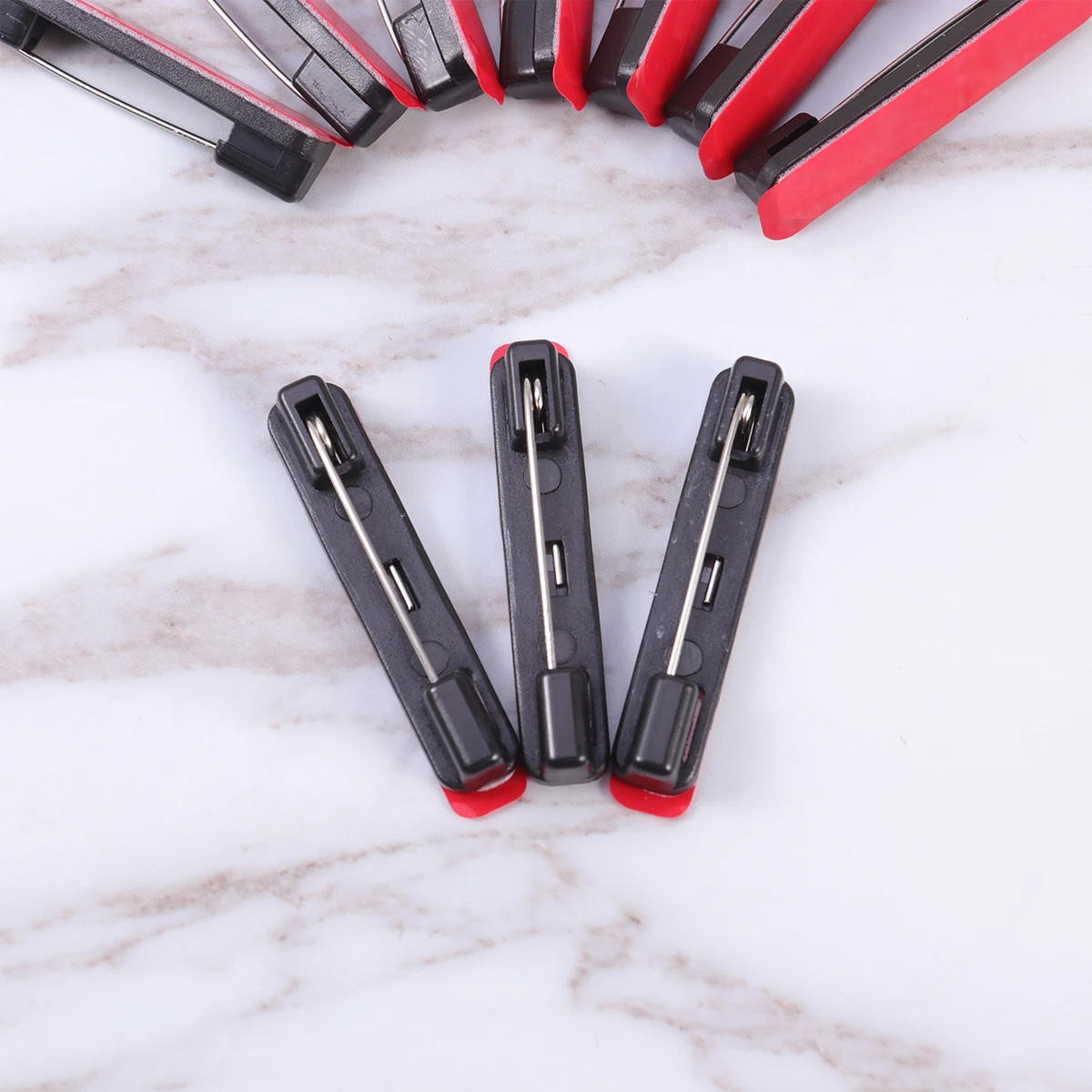 

Adhesive Bar Pins Safety Durable Plastic Easy Open Jewelry Making Craft Name Tags Boutonniere Ribbons Flowers Pin Backs Labels