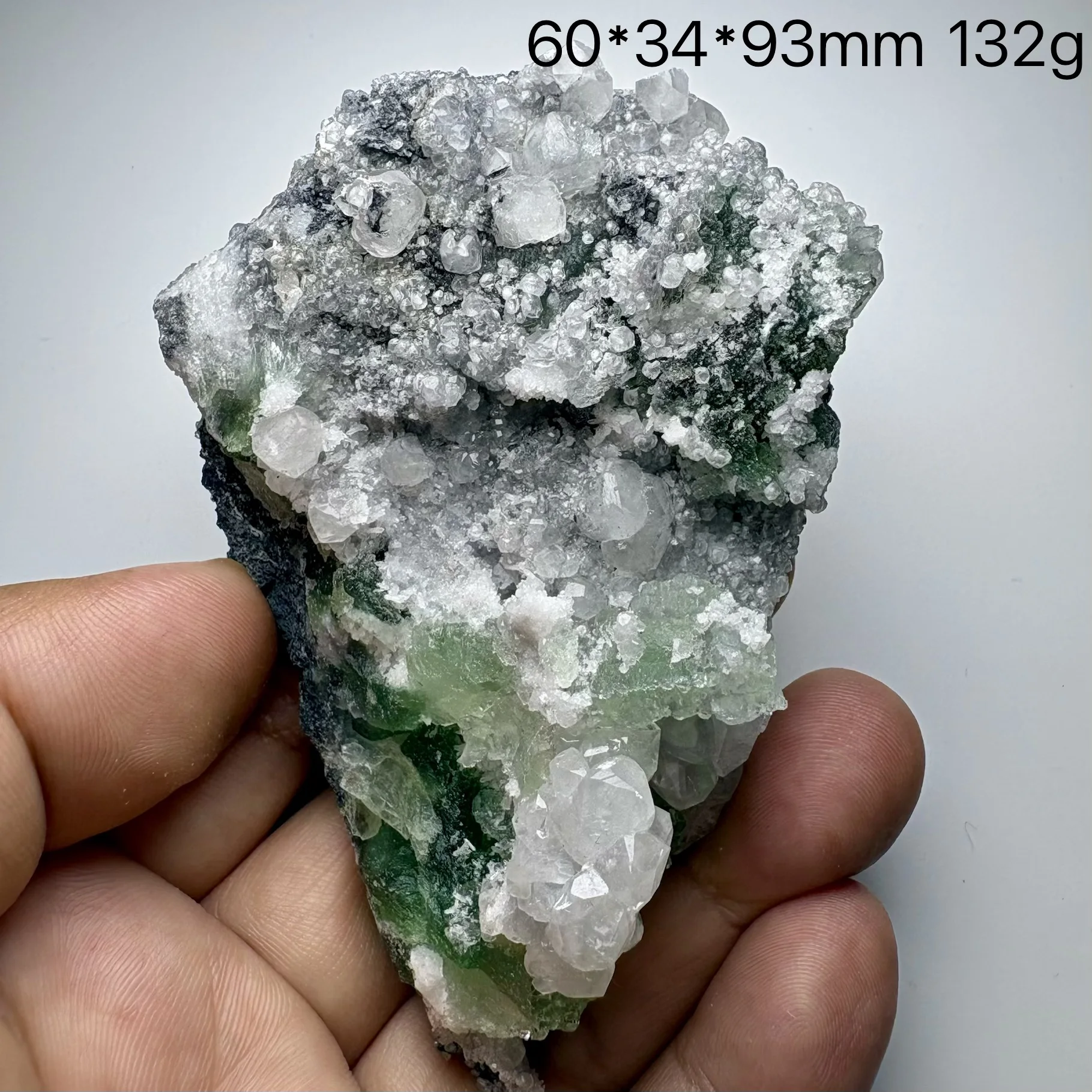 Natural materials: Fluorite and calcite coexist. Crystal mineral specimens. Mineral collection items. Fluorite, crystal clusters