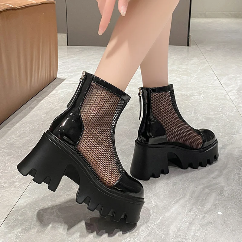 女性のゴシックスタイルの厚底ブーツ,通気性のある厚底のブーツ,パンクとアンクルブーツ,黒いブーツ,2023