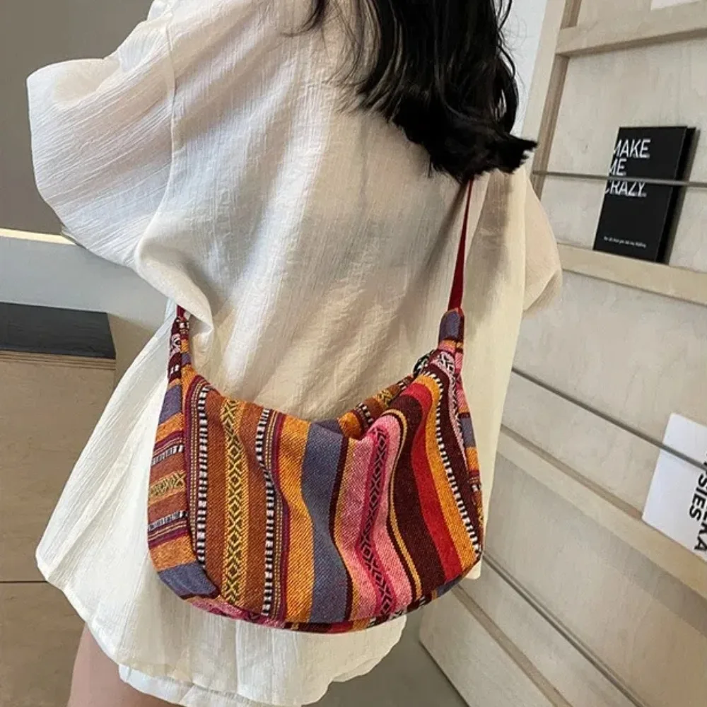 Fashion Tribal Style Shoulder Bag Striped Pattern Large Capacity Crossbody Bag Canvas Zipper Closure Messenger bag Ladies