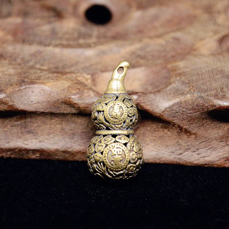 Brass Hollow Gourd Keychain Pendant Dragon Pattern Gourd Pendant Small Copperware Fortune Protection
